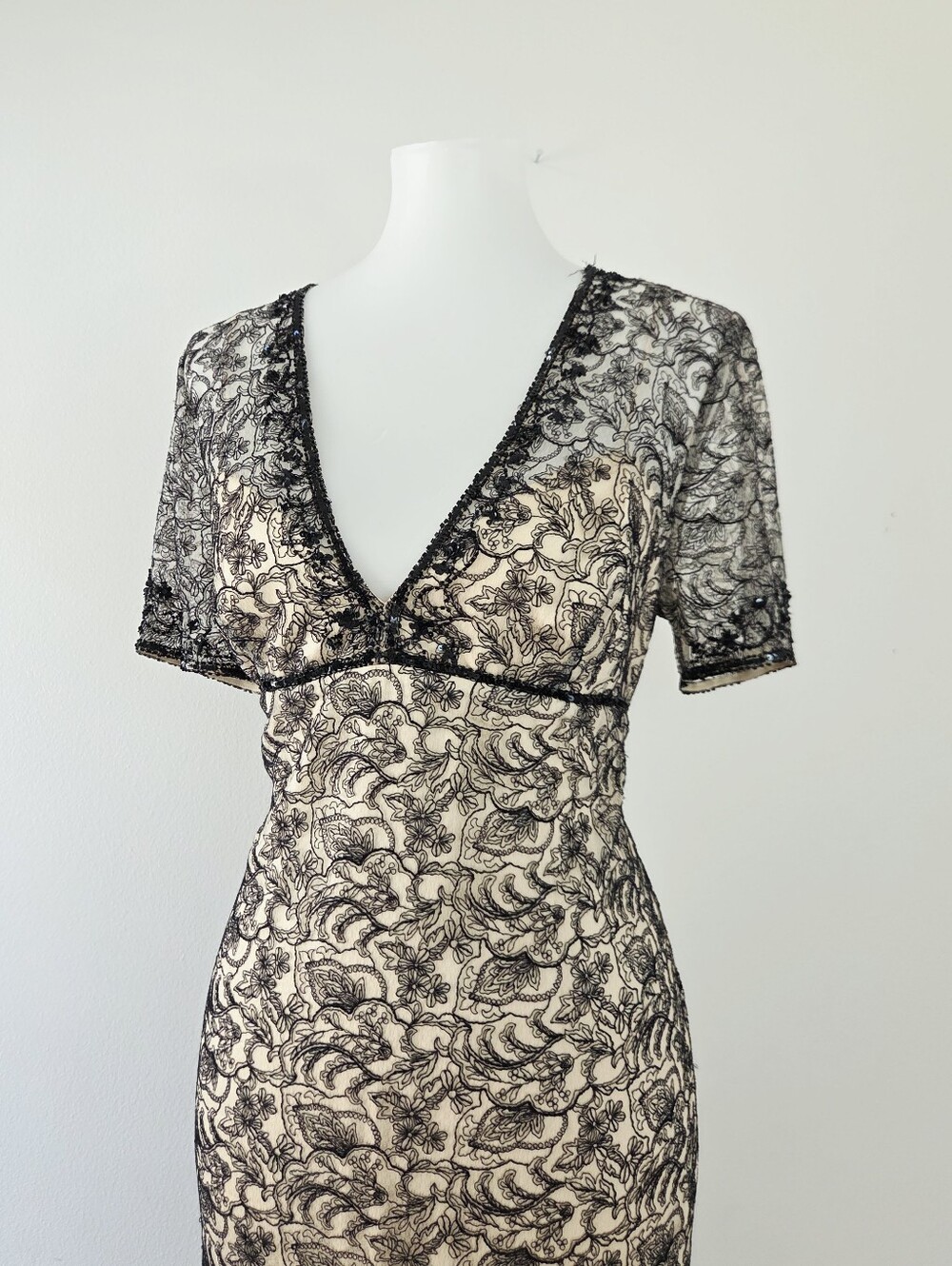 Badgley Mischka Beaded Lace Midi flounce dress size 12 - Picture 3 of 9